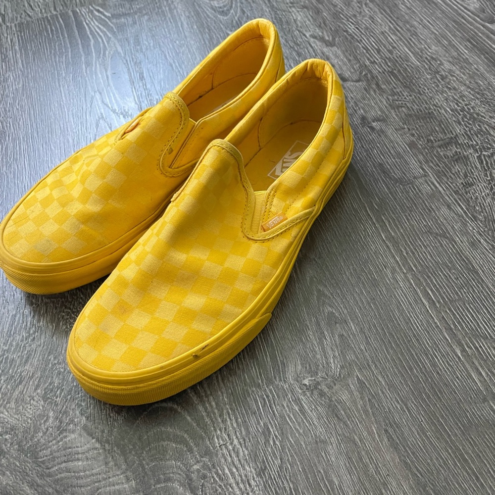Yellow Checkerboard Vans size 10.5